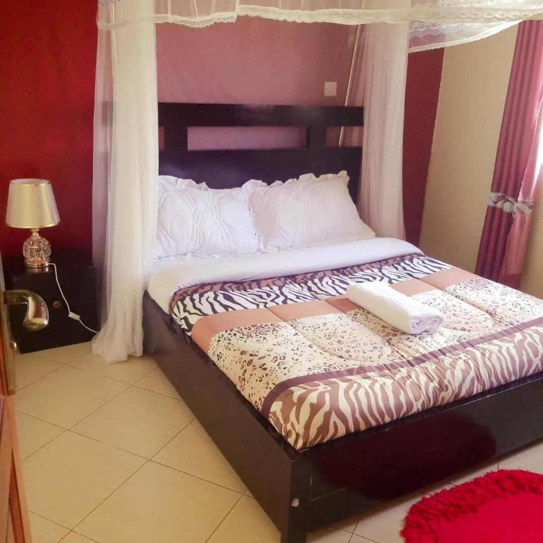 Airport Shoebill Hotel Entebbe Quarto foto